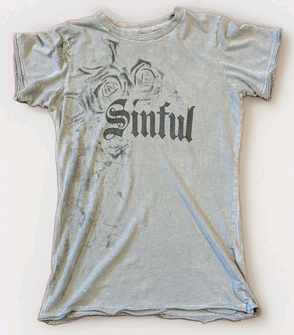 Y2K Sinful by Affliction Womens SML T Shirt Y2K Gothic Roses Distressed USA Made